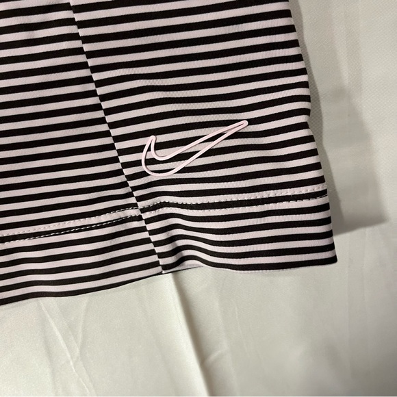 Nike Golf Tour Performance Dri-Fit Grey and pink Striped Women's 1/2 Zip - Picture 5 of 11